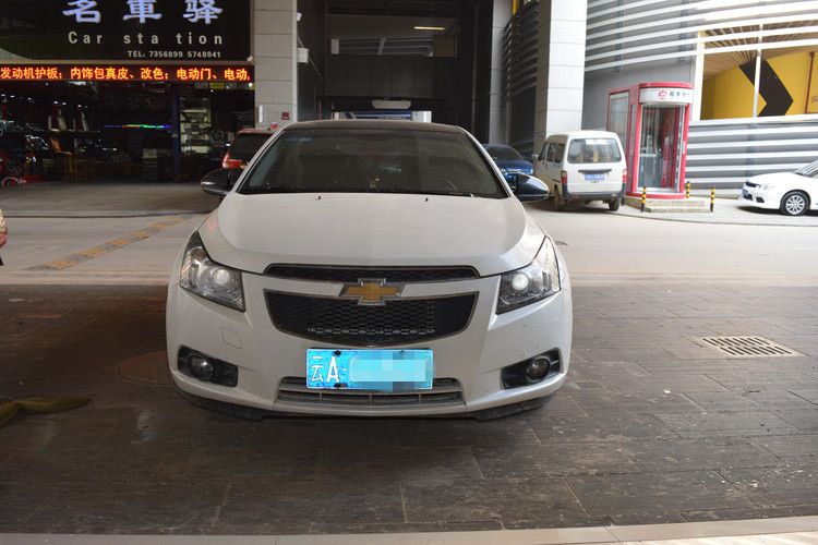 雪佛蘭科魯茲丹麥紳士寶汽車音響 昆明發(fā)燒友